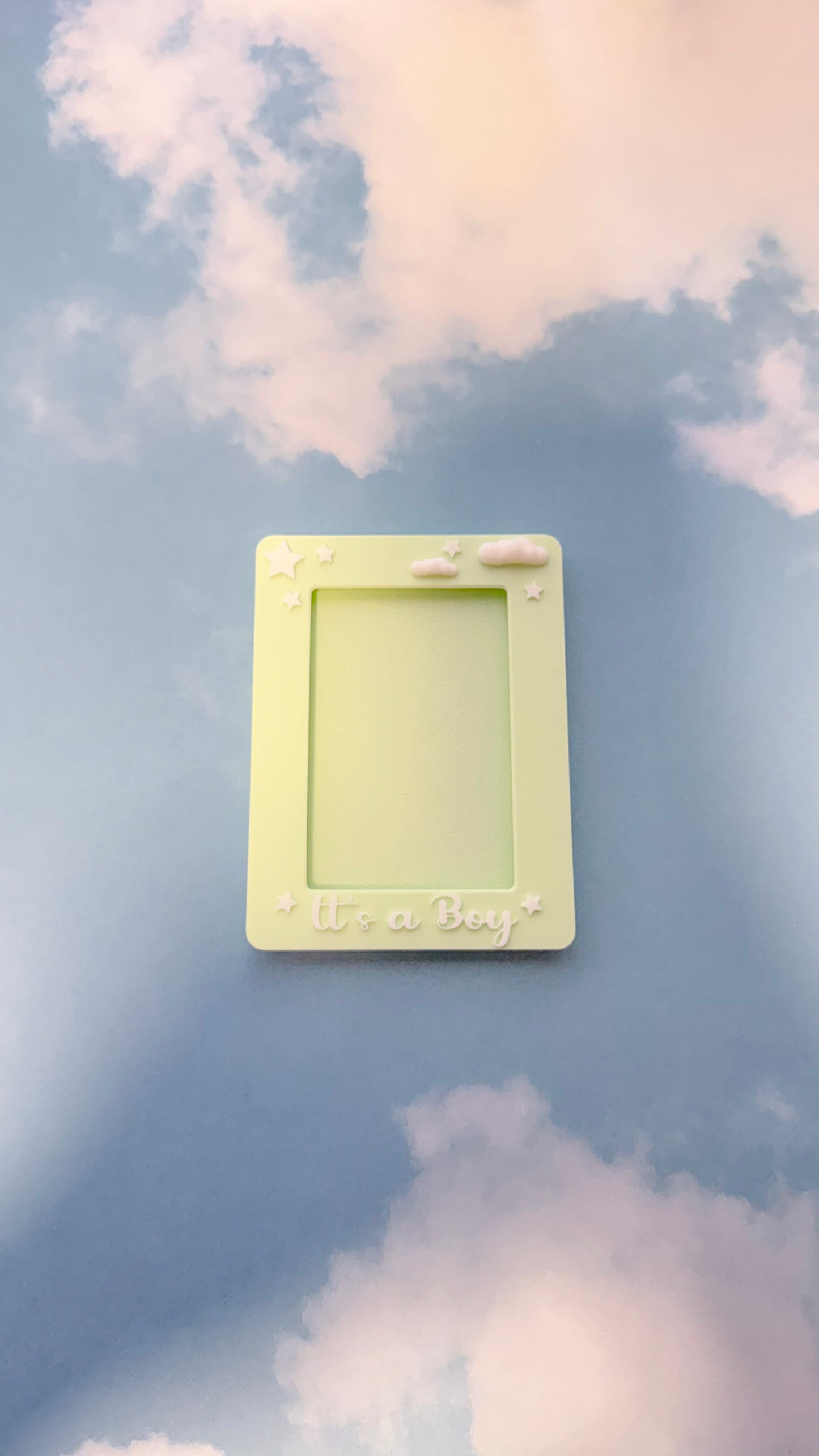 Baby’s First Photo™ Magnet Frame