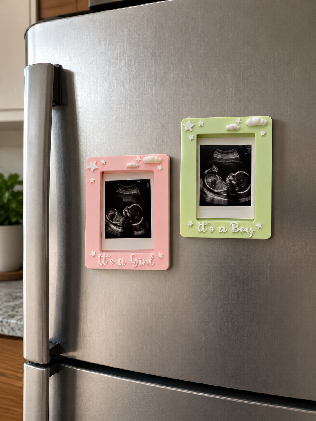 Baby’s First Photo™ Magnet Frame