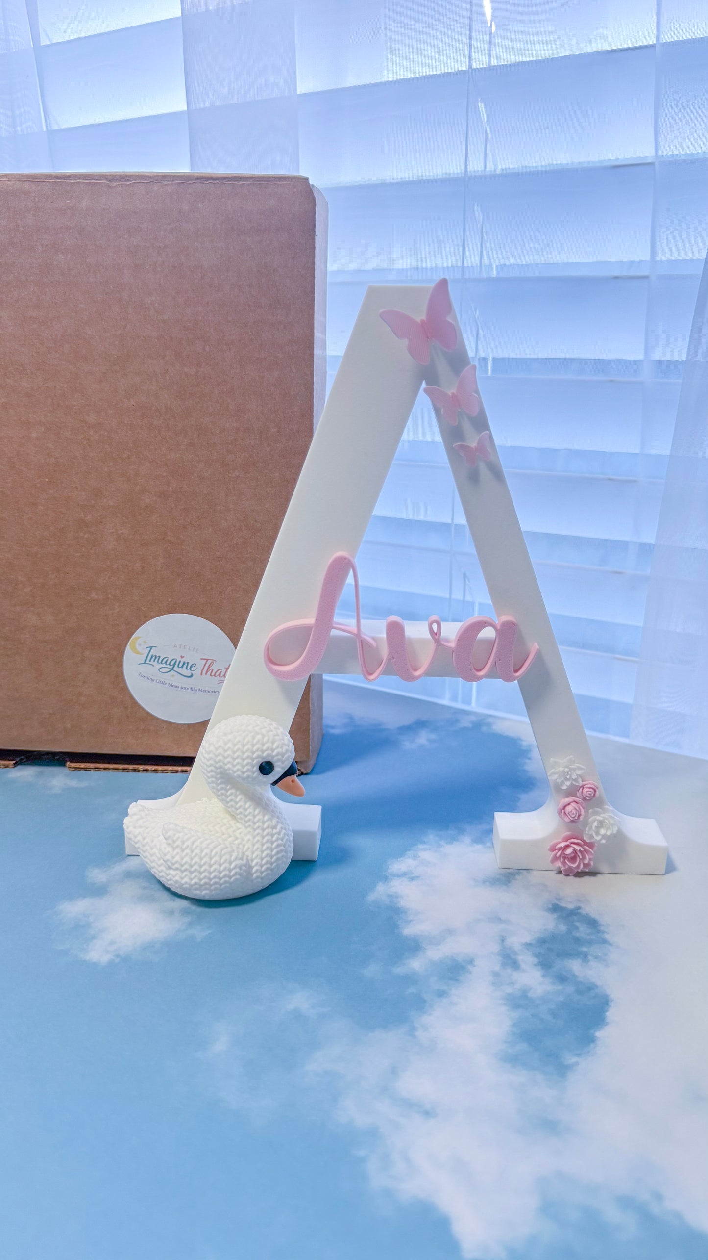 Decorative Letter | Swan Theme